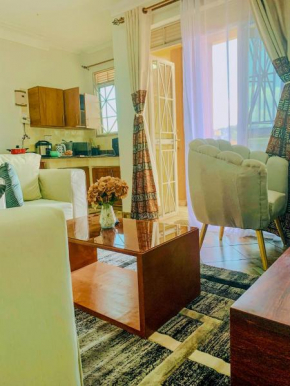 Charming City Centre Apartment with Stunning Views & Free WiFi